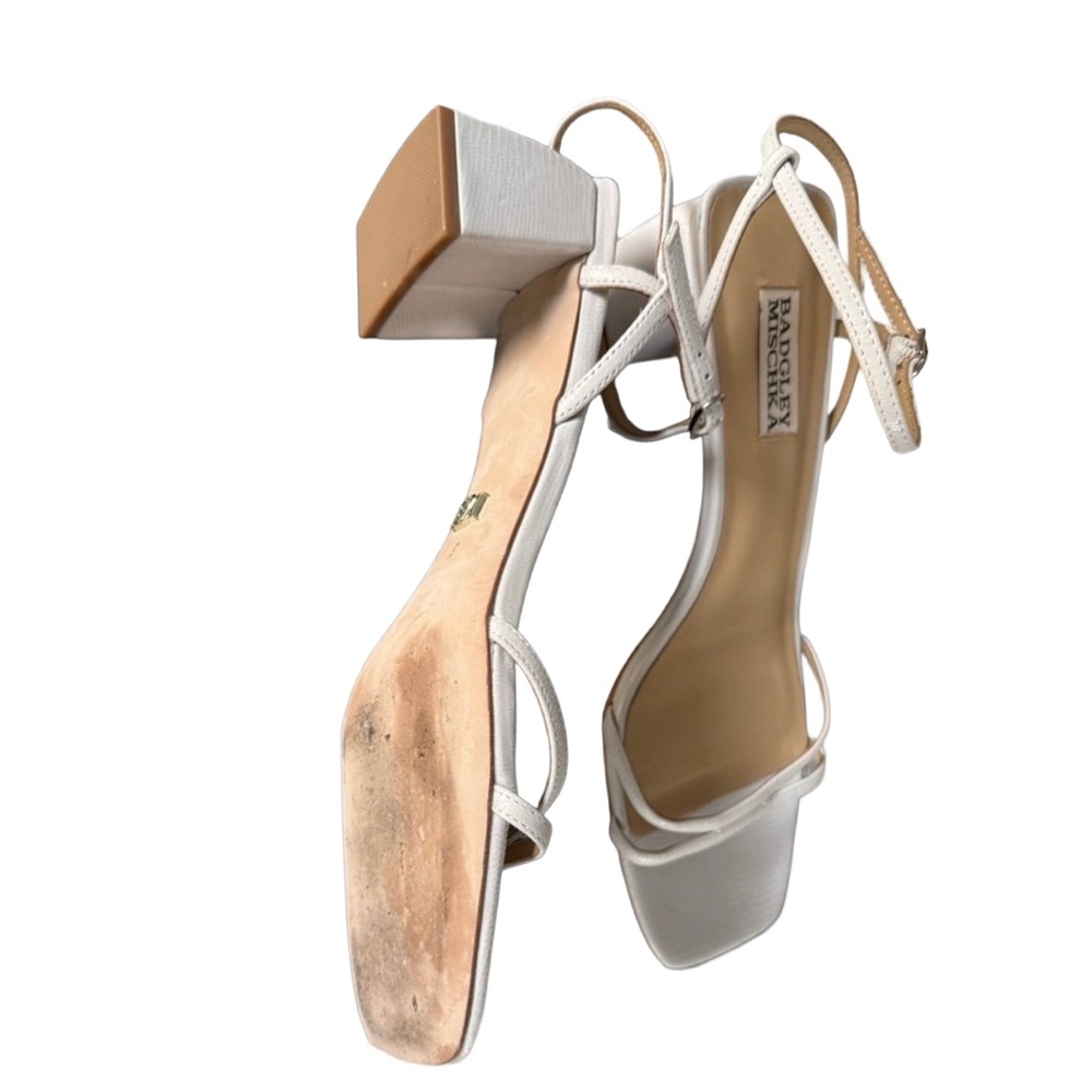 Badgley Mischka Carlota White Leather Square Toe Block Heel Sandals – Size 9 - Picture 8 of 9
